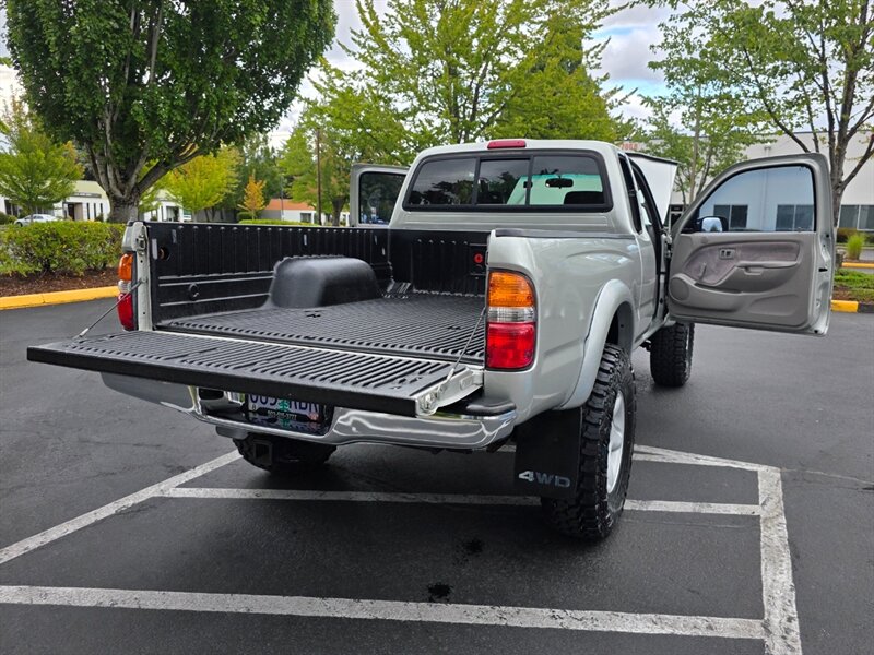2002 Toyota Tacoma 4X4 / 5-SPEED MANUAL / 4-CYL 2.7 L / LIFTED XTRA CAB / NEW TIRES / 162K MILES - Photo 27 - Portland, OR 97217