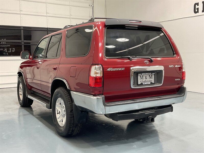 2002 Toyota 4Runner SR5 Sport Utility 4X4 / 3.4L V6 / LOCAL ZERO RUST  / Timing belt already done - Photo 8 - Gladstone, OR 97027