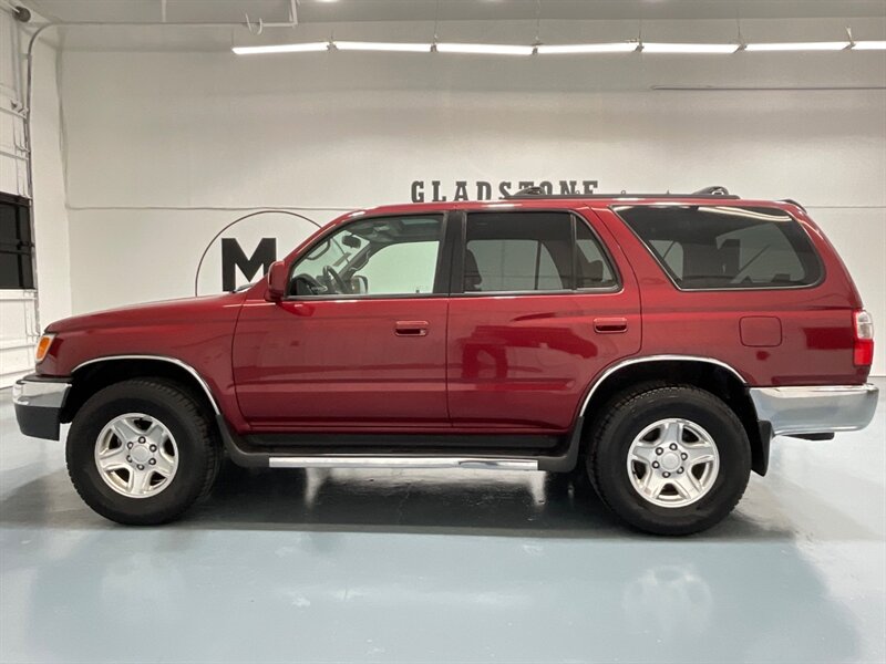 2002 Toyota 4Runner SR5 Sport Utility 4X4 / 3.4L V6 / LOCAL ZERO RUST  / Timing belt already done - Photo 3 - Gladstone, OR 97027