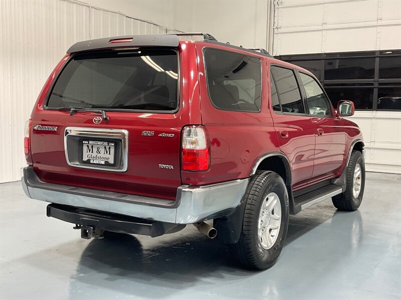 2002 Toyota 4Runner SR5 Sport Utility 4X4 / 3.4L V6 / LOCAL ZERO RUST  / Timing belt already done - Photo 7 - Gladstone, OR 97027