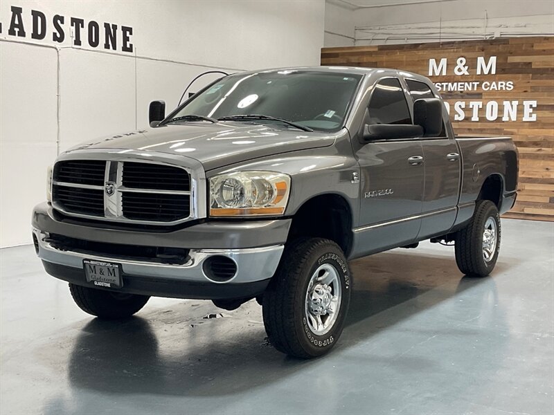 2006 Dodge Ram 2500 Quad Cab 4X4 / 5.9L CUMMINS DIESEL / SHORT BED  / Backup Camera - Photo 1 - Gladstone, OR 97027