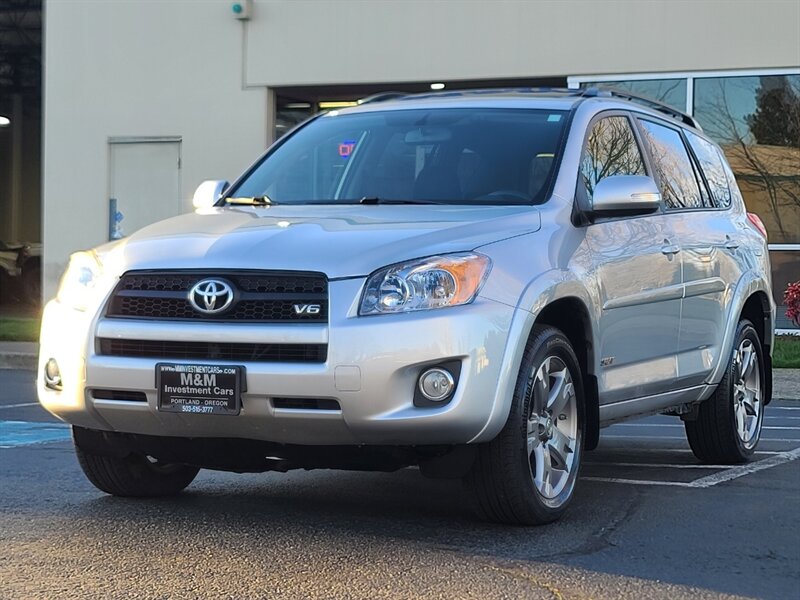 2011 Toyota RAV4 Sport 4X4 / V6 3.5L / SUNROOF / DIFF LOCK  / EXCELLENT RECORDS / 1-OWNER !! - Photo 1 - Portland, OR 97217