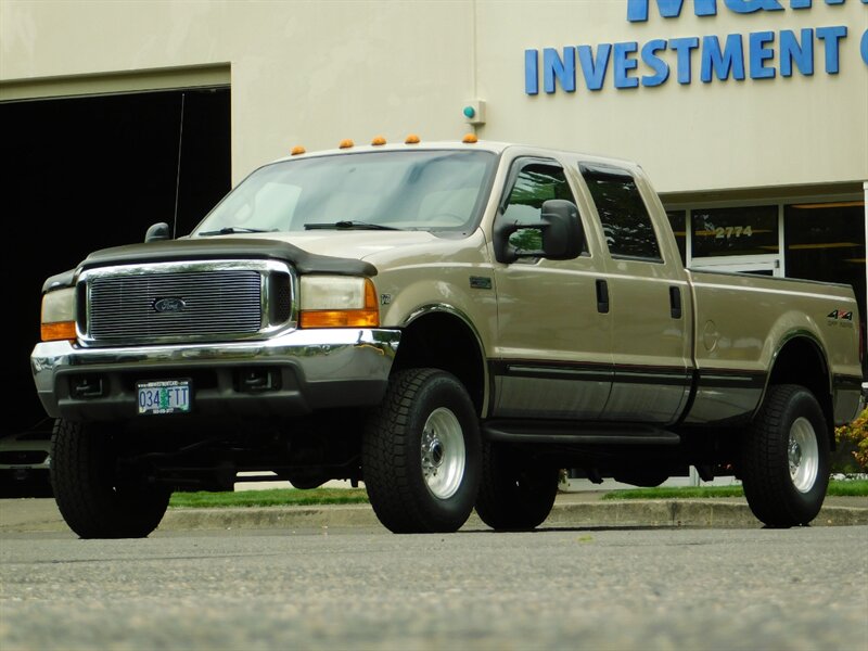 1999 Ford F-350 Lariat Crew Cab 4X4 / 7.3L DIESEL / 6-SPEED MANUAL   - Photo 1 - Portland, OR 97217