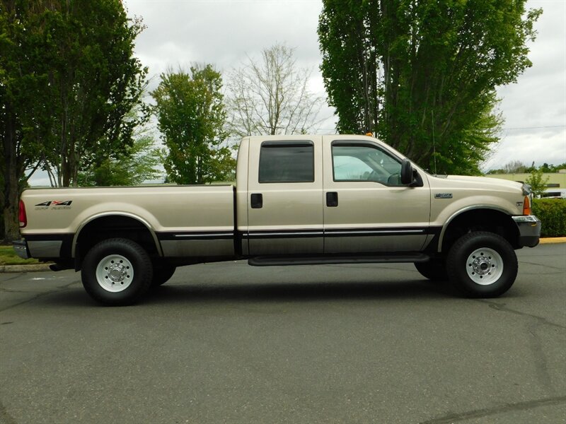 1999 Ford F-350 Lariat Crew Cab 4X4 / 7.3L DIESEL / 6-SPEED MANUAL   - Photo 4 - Portland, OR 97217