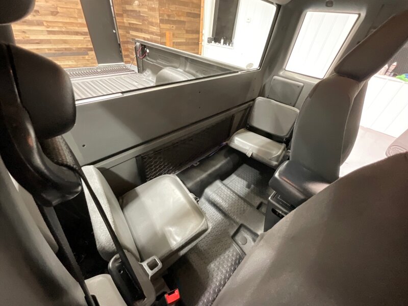 2011 Ford Ranger Sport Super Cab 4.0L V6 /5-SPEED MANUAL/ 69K MILES / LOCAL OREGON TRUCK / ZERO RUST / SPORT PKG / Towing Pkg / Power Option Pkg - Photo 13 - Gladstone, OR 97027