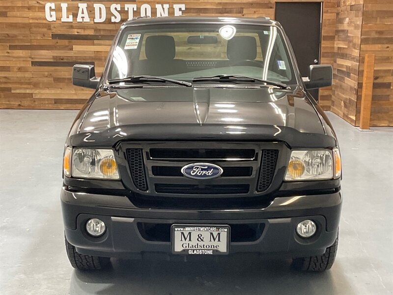 2011 Ford Ranger Sport Super Cab 4.0L V6 /5-SPEED MANUAL/ 69K MILES / LOCAL OREGON TRUCK / ZERO RUST / SPORT PKG / Towing Pkg / Power Option Pkg - Photo 5 - Gladstone, OR 97027