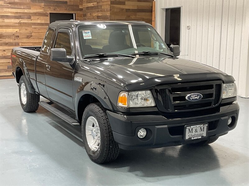 2011 Ford Ranger Sport Super Cab 4.0L V6 /5-SPEED MANUAL/ 69K MILES  / LOCAL OREGON TRUCK / ZERO RUST / SPORT PKG / Towing Pkg / Power Option Pkg
