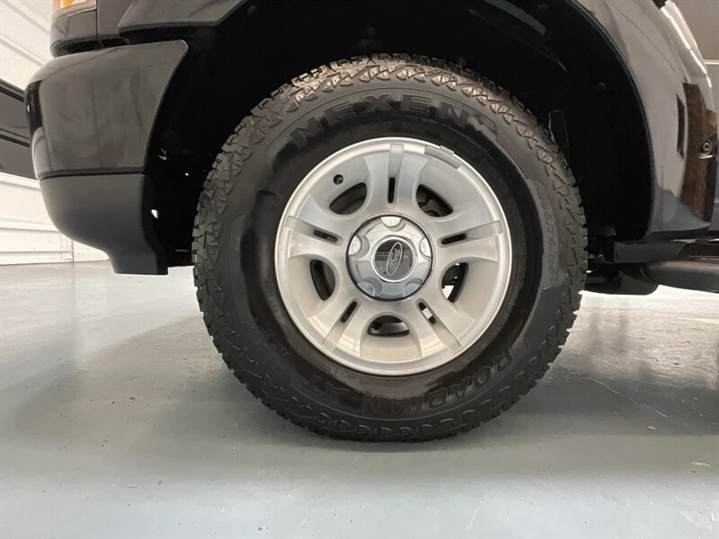 2011 Ford Ranger Sport Super Cab 4.0L V6 /5-SPEED MANUAL/ 69K MILES / LOCAL OREGON TRUCK / ZERO RUST / SPORT PKG / Towing Pkg / Power Option Pkg - Photo 23 - Gladstone, OR 97027