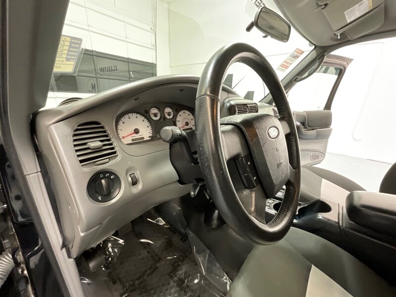 2011 Ford Ranger Sport Super Cab 4.0L V6 /5-SPEED MANUAL/ 69K MILES / LOCAL OREGON TRUCK / ZERO RUST / SPORT PKG / Towing Pkg / Power Option Pkg - Photo 37 - Gladstone, OR 97027