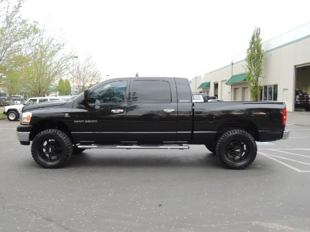 2006 Dodge Ram 2500 Mega Cab / 4X4 / HIGH OUTPUT 5.9 L CUMMINS DIESEL   - Photo 3 - Portland, OR 97217