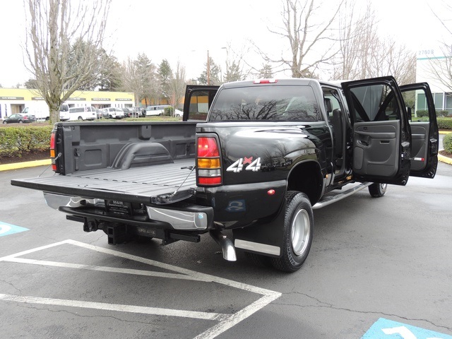 2006 GMC Sierra 3500 SLT / 4X4 / Duramax Diesel / DUALLY / LBZ ENGINE   - Photo 29 - Portland, OR 97217