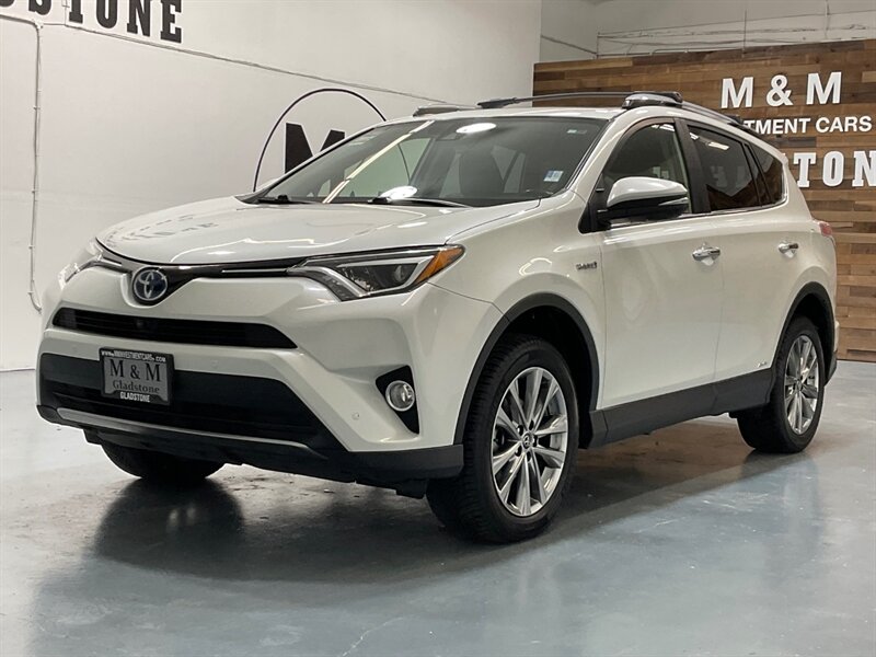 2017 Toyota RAV4 Hybrid Limited AWD / 1-OWNER LOCAL / LOADED / Sunroof / Leather Heated seats / Navigation & Camera / Power Tail Gate - Photo 54 - Gladstone, OR 97027