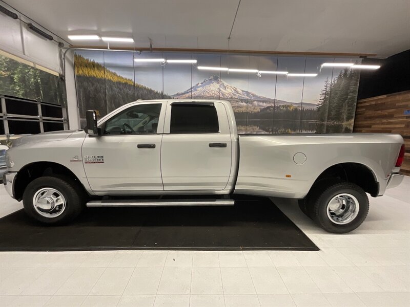 2016 RAM 3500 Tradesman Crew Cab 4X4 6.7L DIESEL / DUALLY  / LONG BED / Backup Camera / Excel Cond - Photo 3 - Gladstone, OR 97027