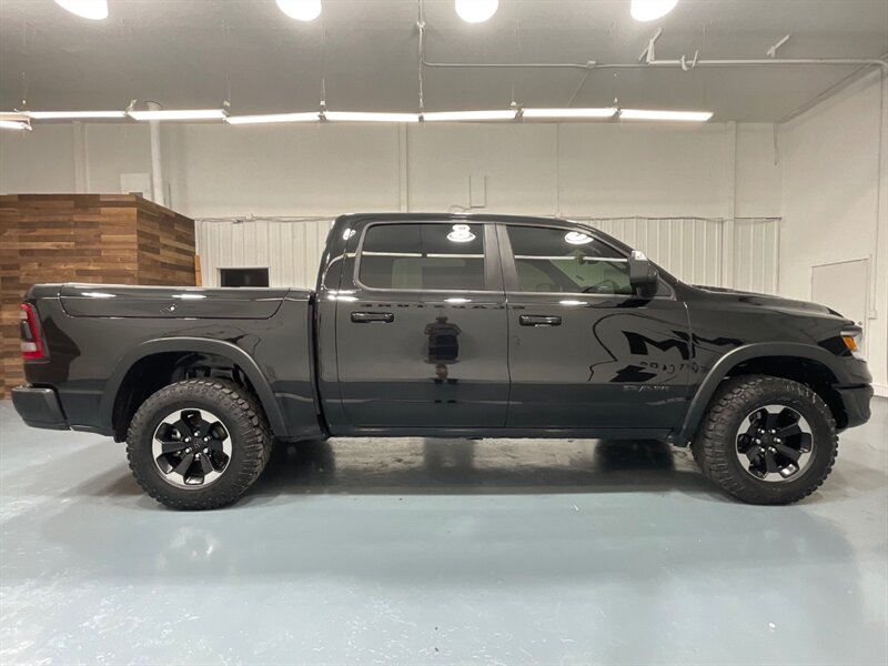 2019 RAM 1500 Rebel Crew Cab 4X4 / 5.7L V8/ Panoramic Roof  / 1-OWNER LOCAL - Photo 4 - Gladstone, OR 97027