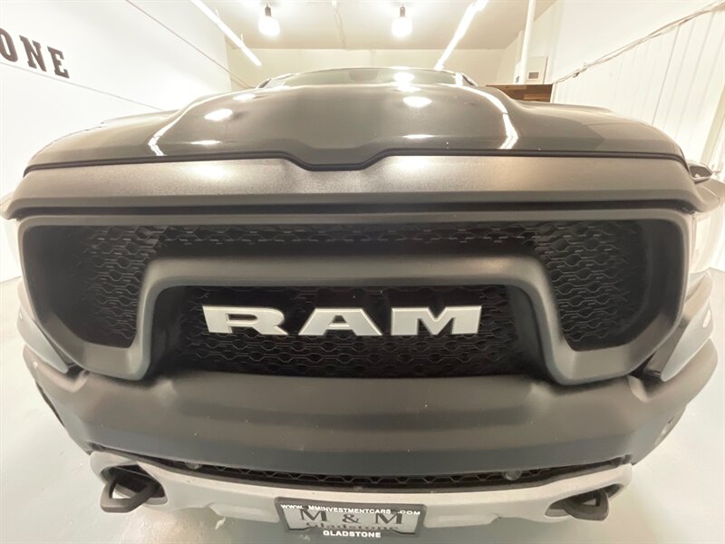 2019 RAM 1500 Rebel Crew Cab 4X4 / 5.7L V8/ Panoramic Roof  / 1-OWNER LOCAL - Photo 30 - Gladstone, OR 97027