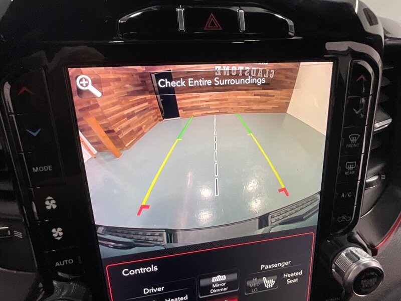 2019 RAM 1500 Rebel Crew Cab 4X4 / 5.7L V8/ Panoramic Roof  / 1-OWNER LOCAL - Photo 22 - Gladstone, OR 97027