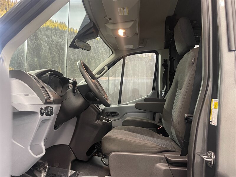 2019 Ford Transit 150 Cargo Van Medium   - Photo 19 - Gladstone, OR 97027