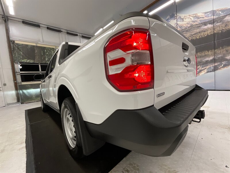 2022 Ford Maverick XL Super Crew Pickup/ 2.5L 4Cyl HYBRID /2,900 MILE  / LIKE NEW CONDITION / Towing Package & Backup Camera / Spray in bed liner - Photo 26 - Gladstone, OR 97027