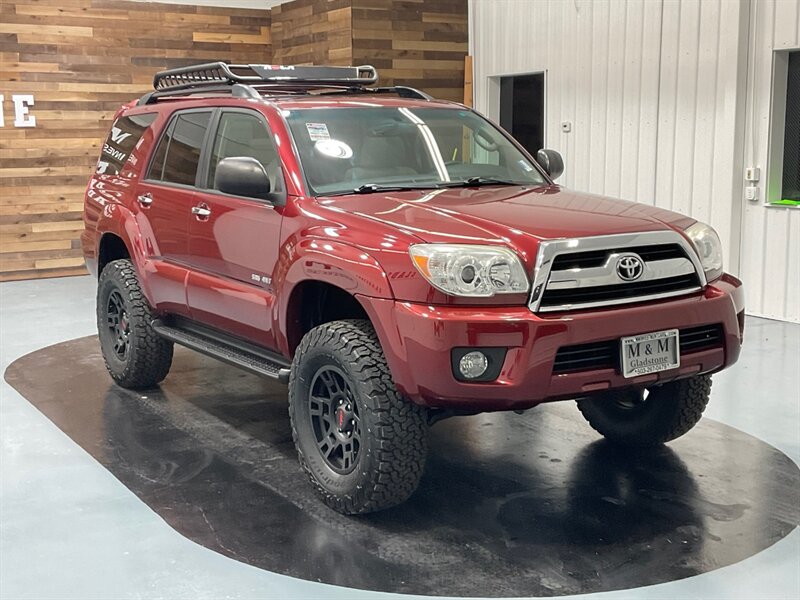 2006 Toyota 4Runner SR5 4X4 LIFTED w. NEW WHEELS TIRES / 66K MILES  /NEW TRD WHEELS & BF GOODRICH TIRES - Photo 2 - Gladstone, OR 97027