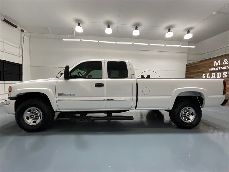 2007 GMC Sierra 2500 Classic SLT 4dr Extended Cab 6.6L DIESEL 104K MILE / LBZ MOTOR / LONG BED / LEATHER/ ZERO RUST - Photo 3 - Gladstone, OR 97027