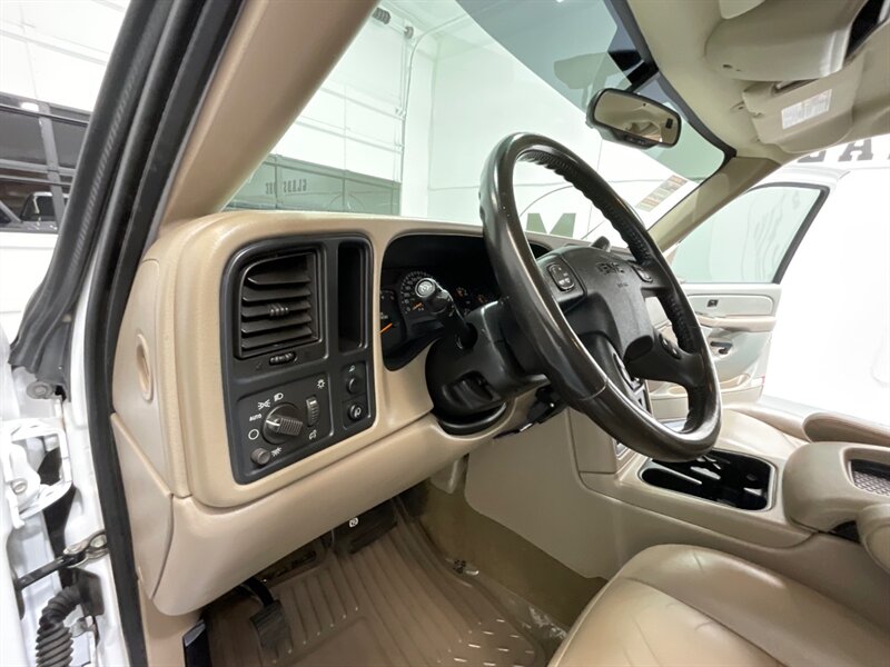 2007 GMC Sierra 2500 Classic SLT 4dr Extended Cab 6.6L DIESEL 104K MILE / LBZ MOTOR / LONG BED / LEATHER/ ZERO RUST - Photo 42 - Gladstone, OR 97027