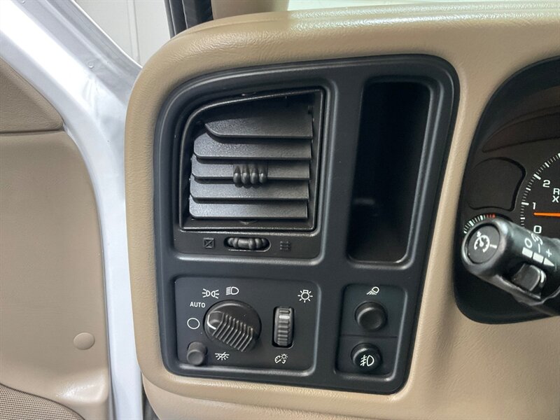2007 GMC Sierra 2500 Classic SLT 4dr Extended Cab 6.6L DIESEL 104K MILE / LBZ MOTOR / LONG BED / LEATHER/ ZERO RUST - Photo 17 - Gladstone, OR 97027