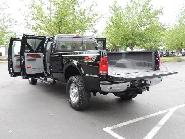 2005 Ford F-350 SuperDuty Lariat Crew Cab / 4X4 / LongBed / DIESEL   - Photo 13 - Portland, OR 97217