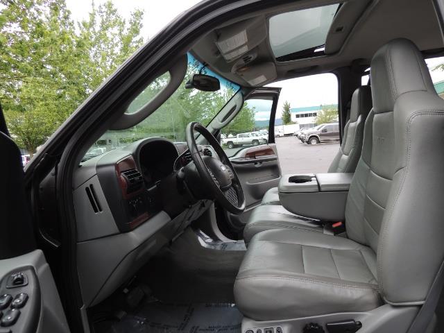 2005 Ford F-350 SuperDuty Lariat Crew Cab / 4X4 / LongBed / DIESEL   - Photo 19 - Portland, OR 97217