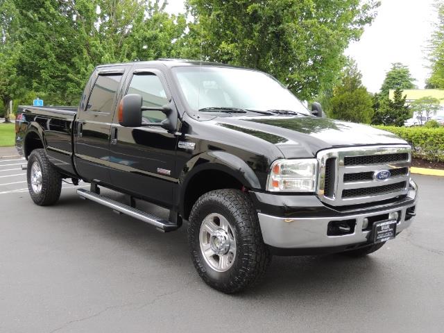 2005 Ford F-350 SuperDuty Lariat Crew Cab / 4X4 / LongBed / DIESEL