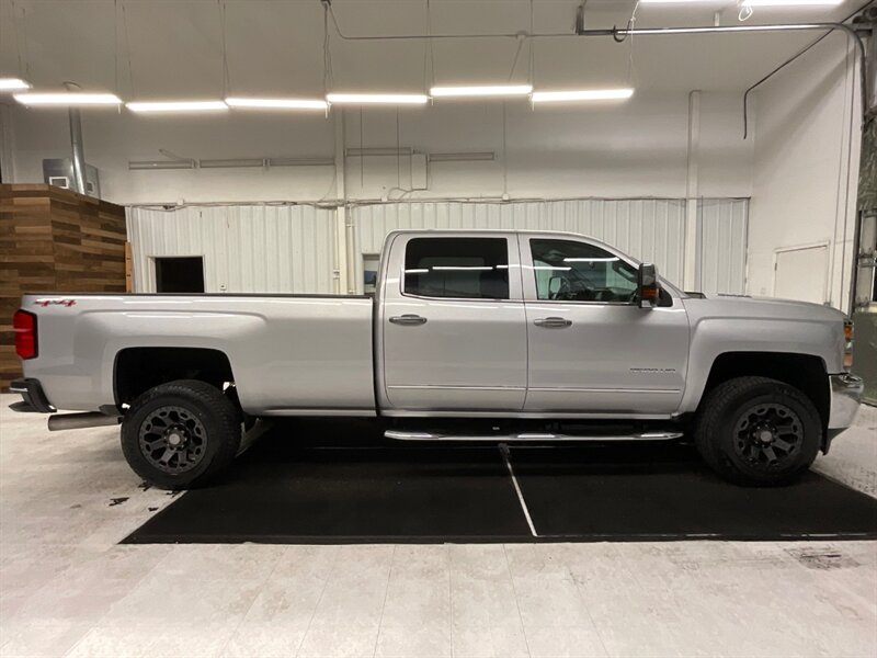 2015 Chevrolet Silverado 3500 LTZ Crew Cab 4X4 / 6.6L DIESEL / 1-OWNER  / Local Oregon Truck / Long bed / Navi & Leather - Photo 4 - Gladstone, OR 97027