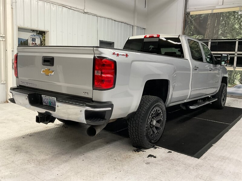 2015 Chevrolet Silverado 3500 LTZ Crew Cab 4X4 / 6.6L DIESEL / 1-OWNER  / Local Oregon Truck / Long bed / Navi & Leather - Photo 8 - Gladstone, OR 97027