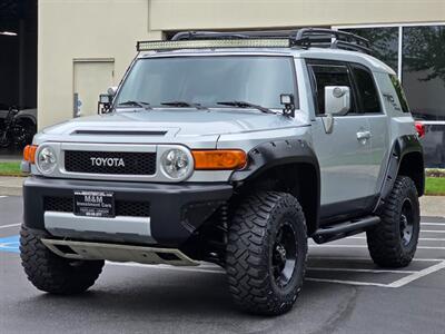 2008 Toyota FJ Cruiser 4X4 V6 / REAR DIFFERENTIAL LOCKER / BLUE-TOOTH  / RACELINE WHEELS / NEW TIRES / LIFTED / SERVICE RECORDS / ZERO RUST SUV