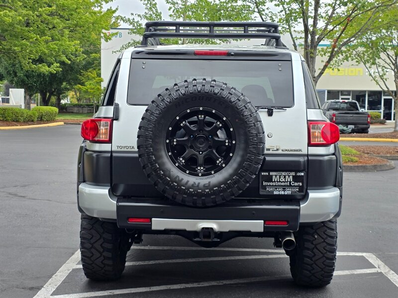2008 Toyota FJ Cruiser 4X4 V6 / REAR DIFFERENTIAL LOCKER / BLUE-TOOTH / RACELINE WHEELS / NEW TIRES / LIFTED / SERVICE RECORDS / ZERO RUST - Photo 6 - Portland, OR 97217
