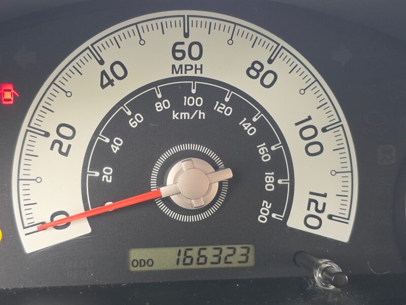 2008 Toyota FJ Cruiser 4X4 V6 / REAR DIFFERENTIAL LOCKER / BLUE-TOOTH / RACELINE WHEELS / NEW TIRES / LIFTED / SERVICE RECORDS / ZERO RUST - Photo 45 - Portland, OR 97217