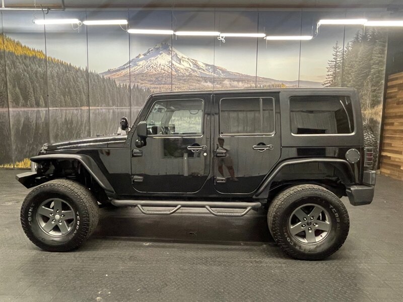 2011 Jeep Wrangler Unlimited Rubicon 4X   - Photo 3 - Gladstone, OR 97027