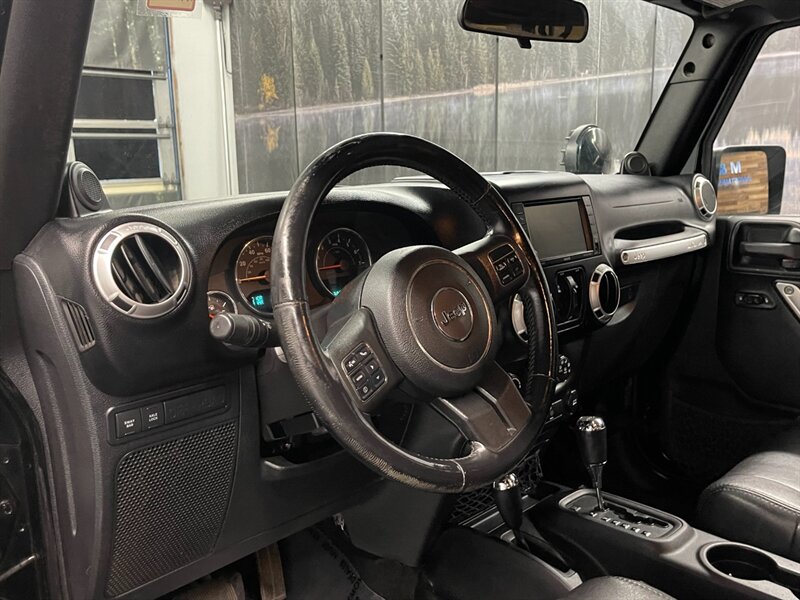 2011 Jeep Wrangler Unlimited Rubicon 4X   - Photo 18 - Gladstone, OR 97027