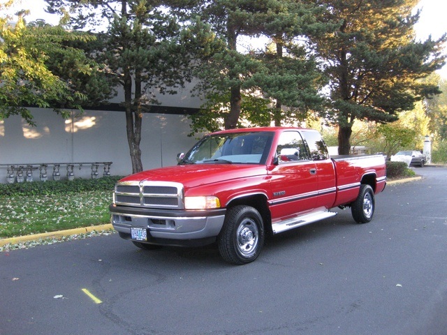 1997 Dodge Ram 2500 LngBd/ 12-VALVE /5.9L CUMMINS DIESEL / 62,436 mile   - Photo 47 - Portland, OR 97217