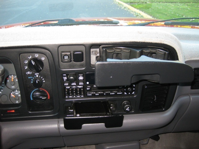 1997 Dodge Ram 2500 LngBd/ 12-VALVE /5.9L CUMMINS DIESEL / 62,436 mile   - Photo 36 - Portland, OR 97217