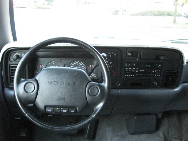 1997 Dodge Ram 2500 LngBd/ 12-VALVE /5.9L CUMMINS DIESEL / 62,436 mile   - Photo 32 - Portland, OR 97217