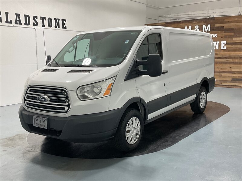 2015 Ford Transit CARGO VAN 250 / 3.5L V6 ECOBOOST / 1-OWNER  / Backup Camera / LOW ROOF - Photo 1 - Gladstone, OR 97027