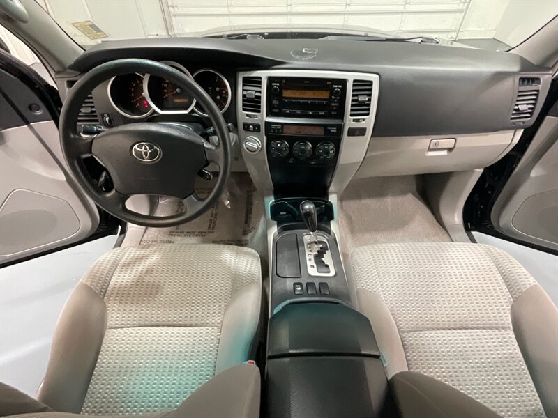 2006 Toyota 4Runner SR5 4X4 V6 / NEW LIFT + NEW WHEELS + NEW TIRES / ZERO RUST / Central Diff Locks / Sunroof - Photo 36 - Gladstone, OR 97027