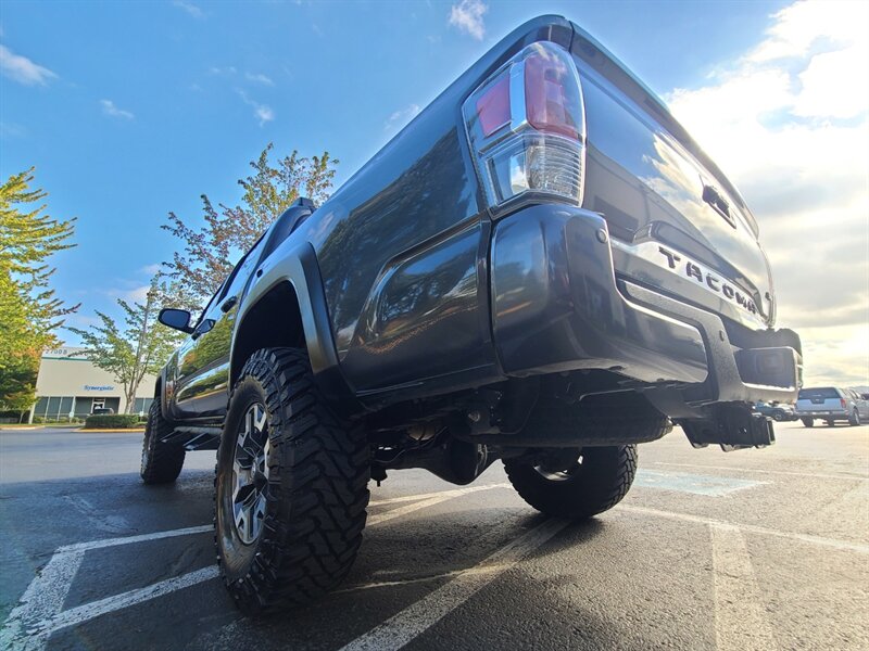 2020 Toyota Tacoma TRD Off-Road 4X4 E-LOCKER / CRAWL CONTROL / LIFTED  / V6 / BLIND SPOT & LANE ASSIST / REAR DIFF LOCKER - Photo 12 - Portland, OR 97217