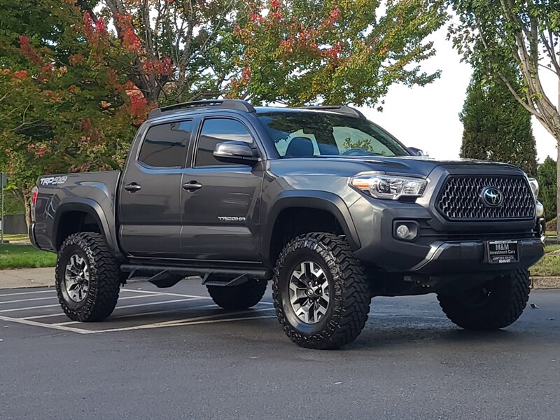 2020 Toyota Tacoma TRD Off-Road 4X4 E-LOCKER / CRAWL CONTROL / LIFTED  / V6 / BLIND SPOT & LANE ASSIST / REAR DIFF LOCKER - Photo 2 - Portland, OR 97217