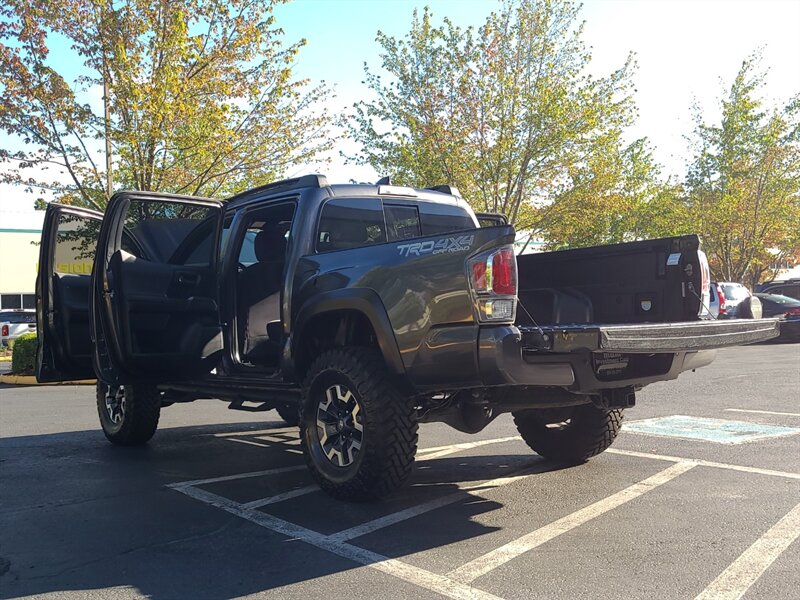 2020 Toyota Tacoma TRD Off-Road 4X4 E-LOCKER / CRAWL CONTROL / LIFTED  / V6 / BLIND SPOT & LANE ASSIST / REAR DIFF LOCKER - Photo 27 - Portland, OR 97217