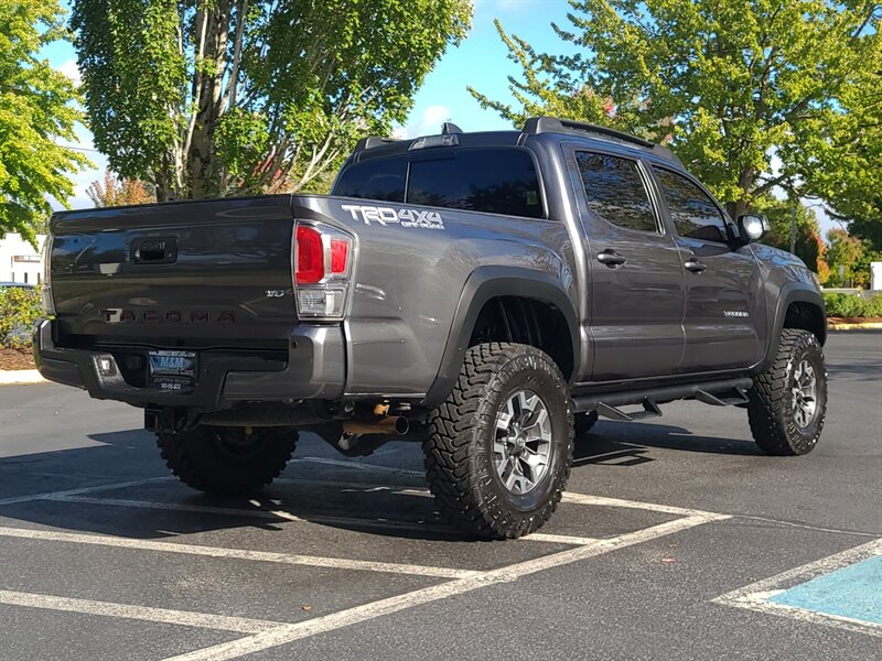 2020 Toyota Tacoma TRD Off-Road 4X4 E-LOCKER / CRAWL CONTROL / LIFTED  / V6 / BLIND SPOT & LANE ASSIST / REAR DIFF LOCKER - Photo 8 - Portland, OR 97217