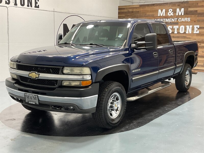 2001 Chevrolet Silverado 2500 LS CREW CAB 4x4 / 8.1L 3/4 Ton / LOCAL OREGON PK  / Hard to Find / RUST FREE - Photo 1 - Gladstone, OR 97027