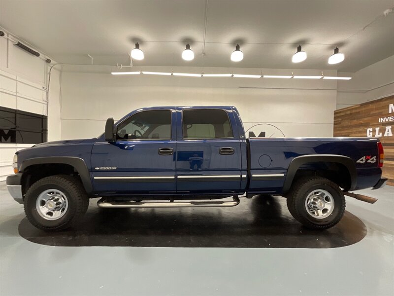 2001 Chevrolet Silverado 2500 LS CREW CAB 4x4 / 8.1L 3/4 Ton / LOCAL OREGON PK  / Hard to Find / RUST FREE - Photo 4 - Gladstone, OR 97027