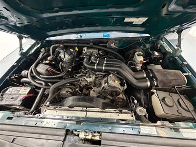 1997 Ford F-250 XLT 4X4 Regular Cab 7.5L V8 / ZERO RUST/114K MILES /LONG BED / BRAND NEW TIRES - Photo 37 - Gladstone, OR 97027