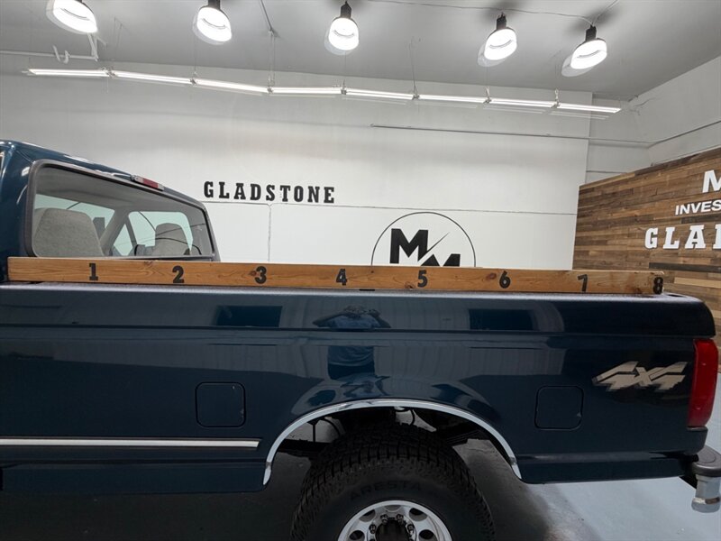 1997 Ford F-250 XLT 4X4 Regular Cab 7.5L V8 / ZERO RUST/114K MILES /LONG BED / BRAND NEW TIRES - Photo 9 - Gladstone, OR 97027
