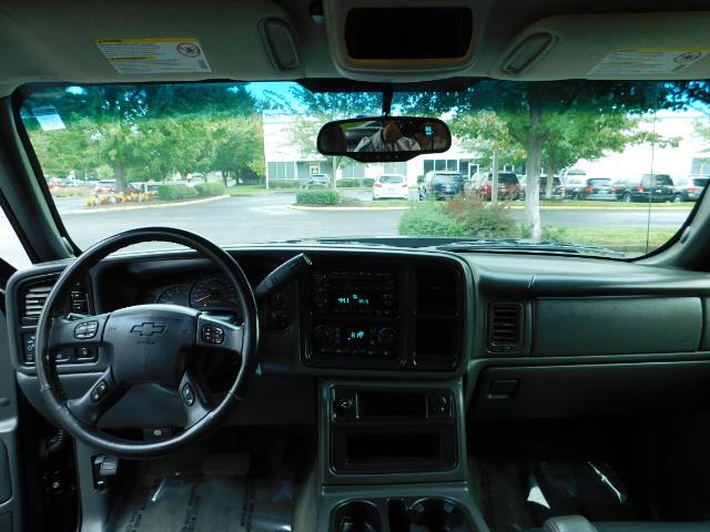 2006 Chevrolet Silverado 2500 LT Crew Cab / 4X4 / 6.6 L DURAMAX DIESEL / ALLISON   - Photo 34 - Portland, OR 97217